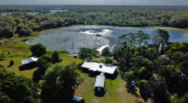 SANDY LAKES FARM - 40+ acre private retreat on Sandy Lake