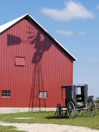 The Hen House Retreat - A Comfortable Place to Roost
