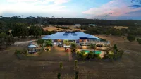 Experience world-class service at Doyles on the Bay