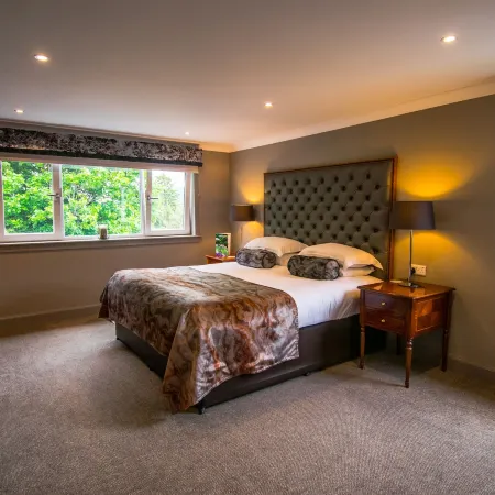 Craigmhor Lodge & Courtyard