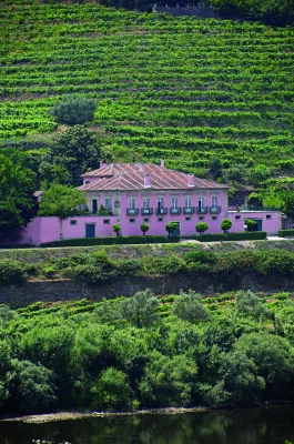 Casa Dos Varais, Manor House Hotels in Peso Da Regua