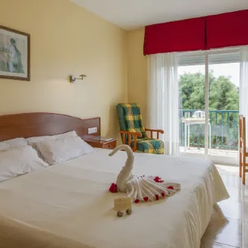 Hotel & Apartamentos Cons da Garda