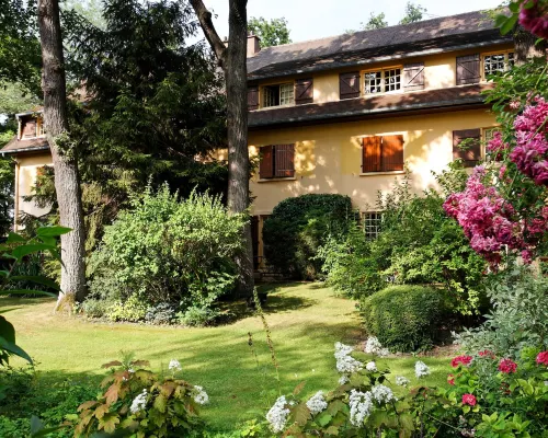 Cazaudehore Hotel Restaurant Hotels in Saint-Germain-en-Laye