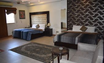 The Elegant Hotel