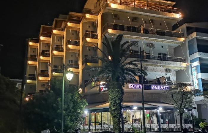 Petit Palais Hotel