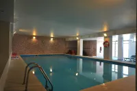 Hotel Lusitania Congress & Spa - piscina