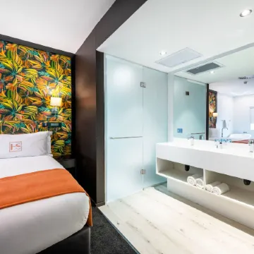 Hotel Sky, Sandton