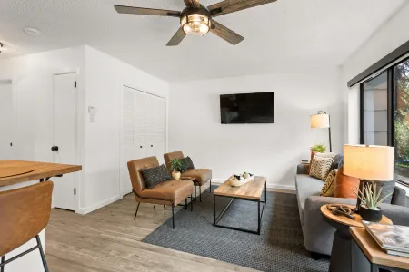 Holt - Billionaire Mountain Отели рядом с достопримечательностью «Aspen Highlands»