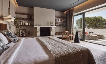 Cama Luxury Suites