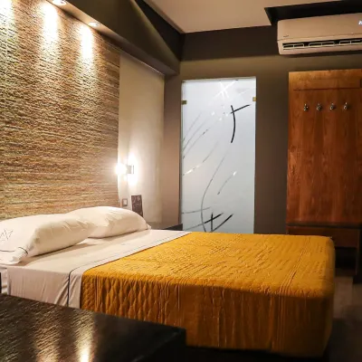 Hotel Myst. โรงแรมใกล้Monterrey Baseball Stadium