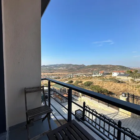 Mila Villa Foçaköy Tuzlu Su Havuzlu Müstakil Villa