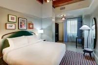 Trilogy Hotel Montgomery, Autograph Collection - Parvekkeita