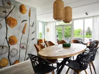 House with Sauna, Outdoor Spa and Pedal Boat Hotels in Vlagtwedde