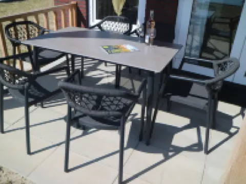 Lakeview Villa with Swimming and Fishing Pier Hotels in Simonshaven