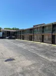Glenstone Place Extended Stay Motel