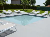 Cozy Garden Home w Fireplace - Pools