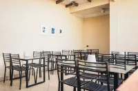 Casa 11-24 by Casa Bolivar