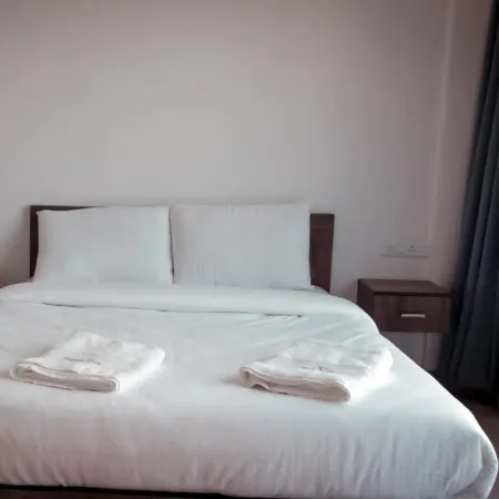 Casa Wyna family Ayur center Отели рядом с достопримечательностью «Остров Курува-Двип»
