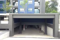 Ploen Ploen Residence - parking