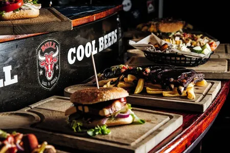 Arctic City Hotel Отели рядом со станцией Железнодорожная станция Рованеми