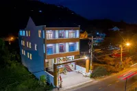 Ngoc Linh Motel