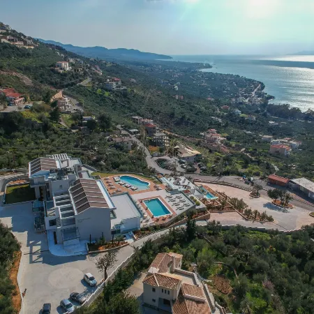 Messinian Icon Hotel & Suites