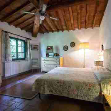 Peaceful Apartment, Ghizzano Rooms