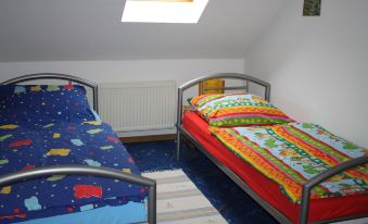 Ferienwohnungen Hees - Housity
