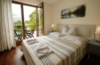 Hullám Villa B&B Hotels in 