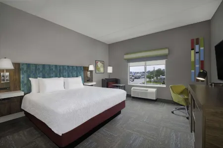 Hampton Inn by Hilton Midland Отели в г. Уоубошин