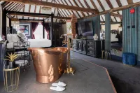 Staycations Maldon Suites