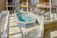 Beachfront Inn and Suites at Dana Point
