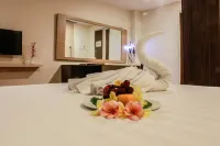 Kyriad Arra Hotel Cepu Hôtels à : Cepu