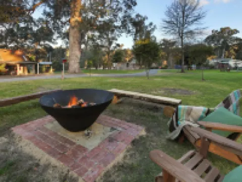 ミングリング・ウォーターズ オーボストのホテル