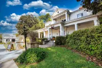 The Veranda Historic Inn Hotels in Peachtree City