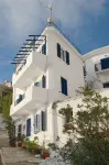 Alkistis Cozy by the Beach Apartment in Ikaria Island Intherma Bay - 2nd Floor Hotels in 