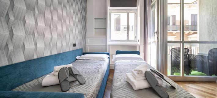 Dante 138 Class Rooms & Apartments Hotels in Bari