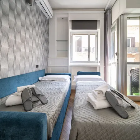 Dante 138 Class Rooms & Apartments