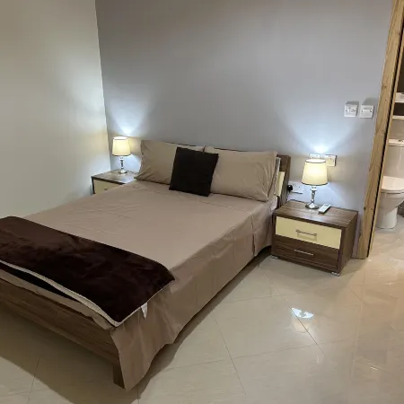 Ewa Apt - 3-Bed Near Sliema - St Julians Seafront