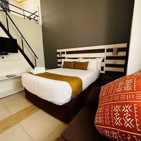 Epanga Apartments