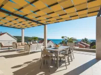 Luxury Villa Juliet with Heated Pool Hotels in Milna