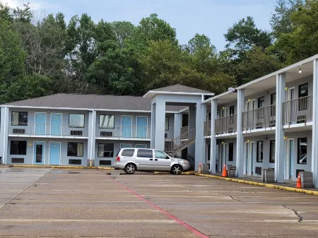 Super 8 by Wyndham Arkadelphia Caddo Valley Area