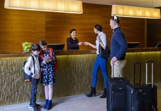 코크 인터내셔널 호텔 로비