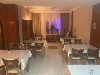 Mola Otel - breakfast