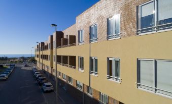 Madalena Beach Apartment by MP