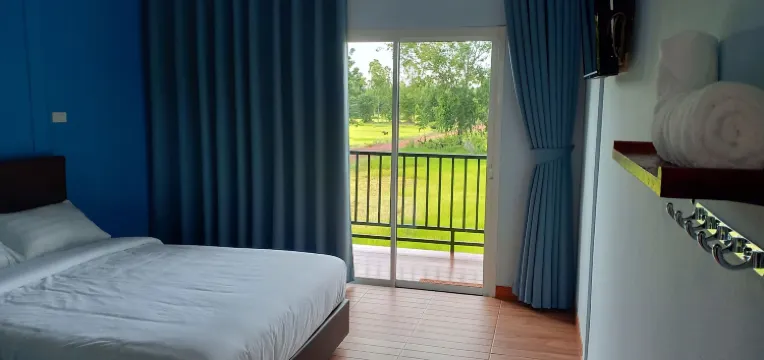 ห้องดีลักซ์