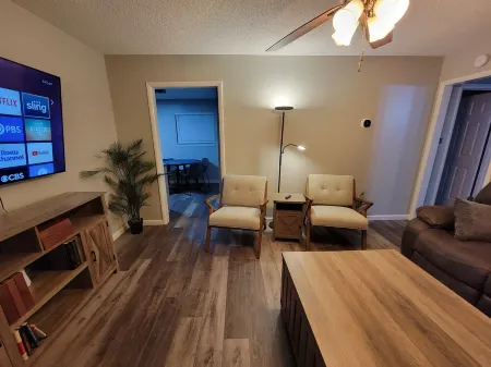 Cozy 3-bedroom house with central A/C and WiFi centrally located in Lawton