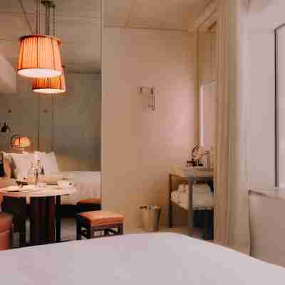 Maison Heler Metz, Curio Collection By Hilton Rooms