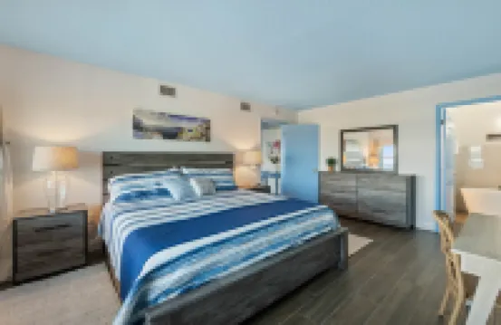 Ocean View Swim Spa and Spacious Porches - Stunning Coastal Retreat