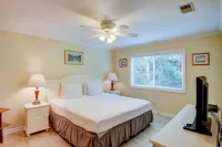 Scenic Water Views and Direct Beach Access - Beautiful Gulf Retreat Hotels in Seacrest